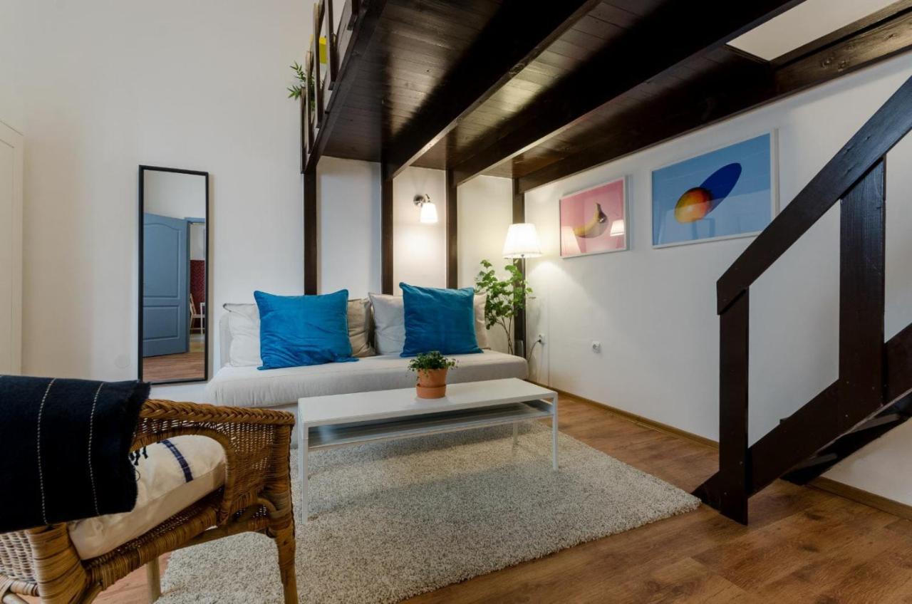 Quiet Cozy Apartment In Party Street E1 Budapest Exteriör bild
